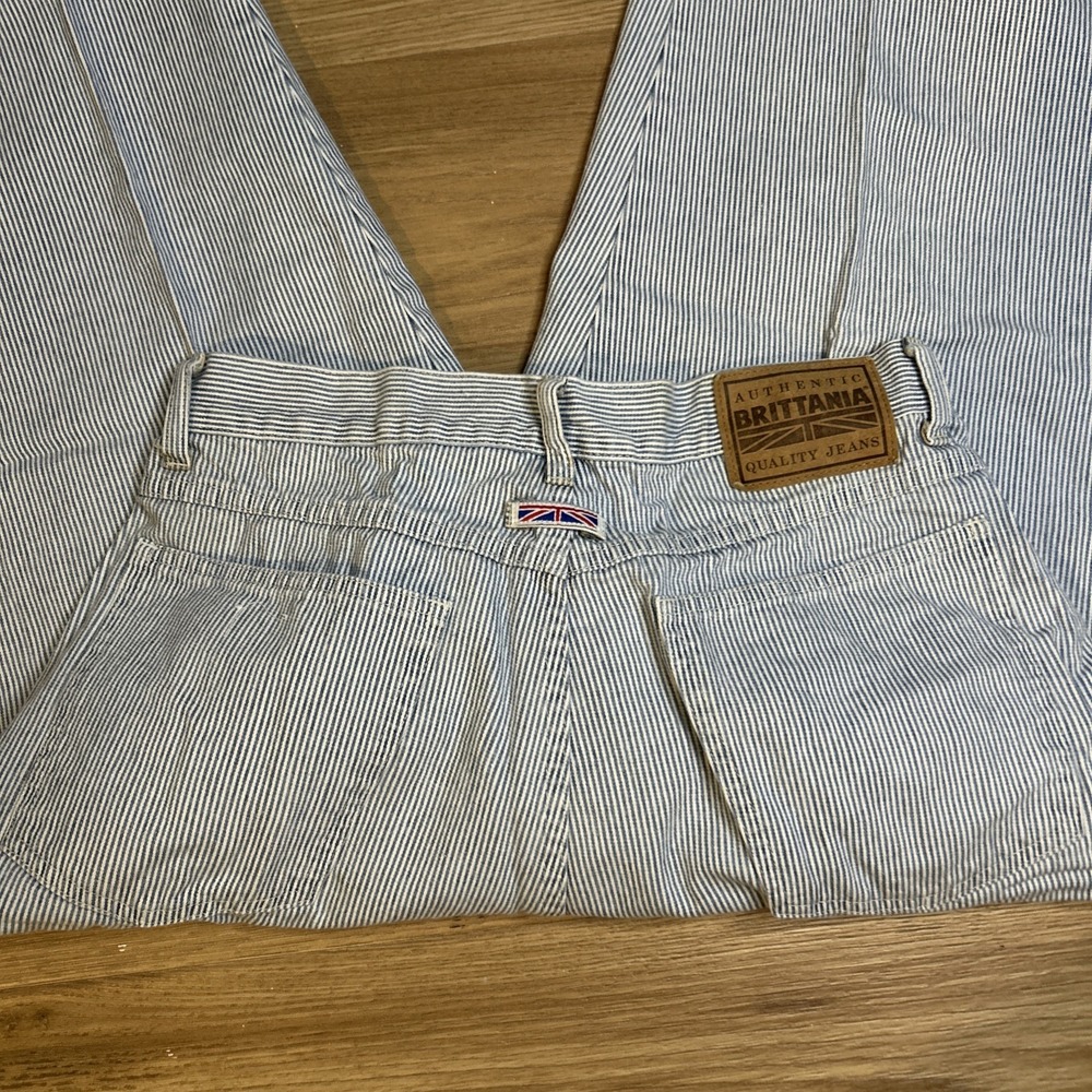 Britannia Women's Jeans *Vintage  Size 14 Pinstripe Railroad Mom Pant Hong Kong